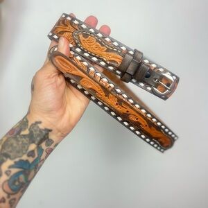 TOOLED MORNING GLORY Floral 70’s Vintage Leather Western Boho Belt 24-27 Waist S